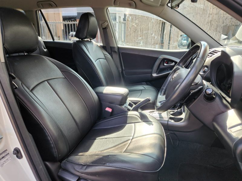  30581  TOYOTA VANGUARD  2010  
