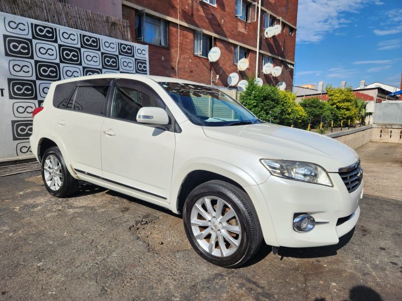  30581  TOYOTA VANGUARD  2010  