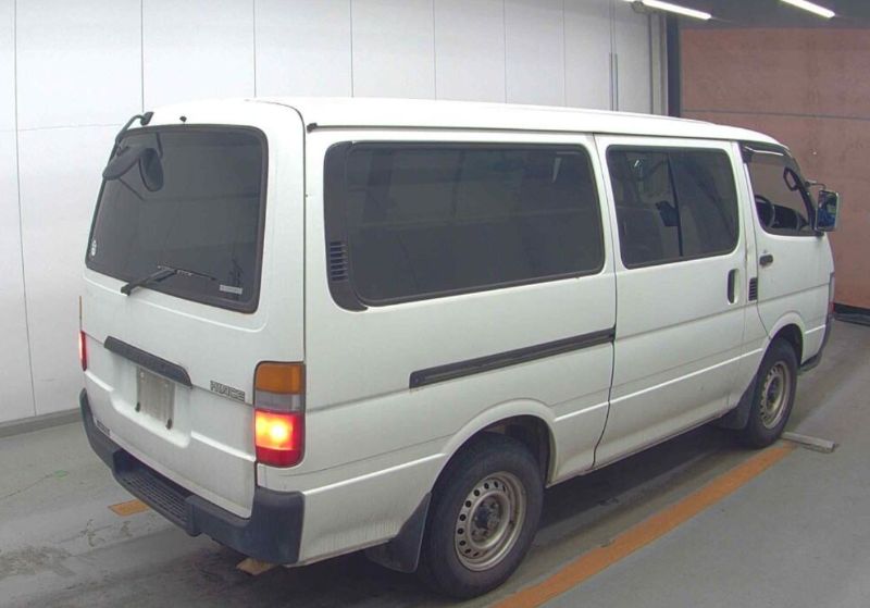  30583  TOYOTA HIACE  2002  