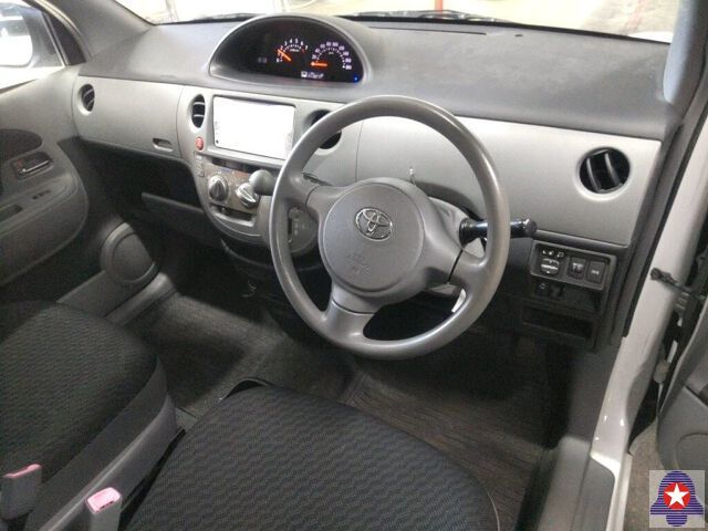  30586  TOYOTA SIENTA  2008  
