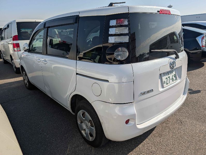  30586  TOYOTA SIENTA  2008  