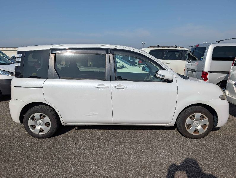 30586  TOYOTA SIENTA  2008  