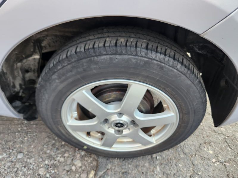  30587  TOYOTA VITZ  2013  