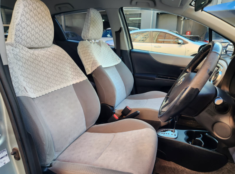  30588  TOYOTA VITZ  2012  