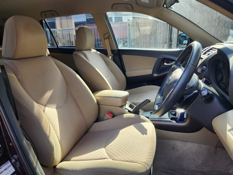  30602  TOYOTA VANGUARD  2010  