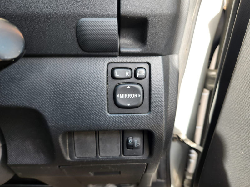  30603  TOYOTA RACTIS  2007  