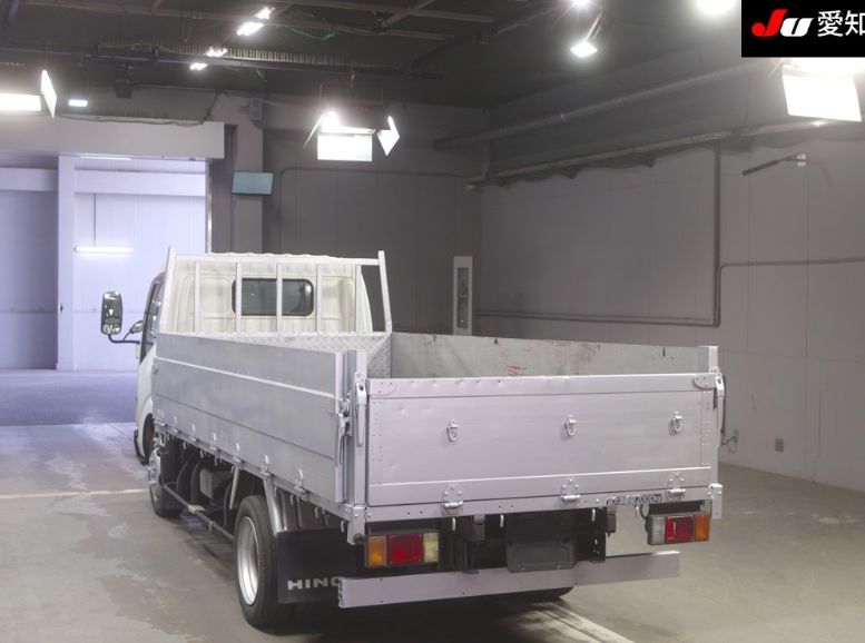  30608  HINO DUTRO  2006  