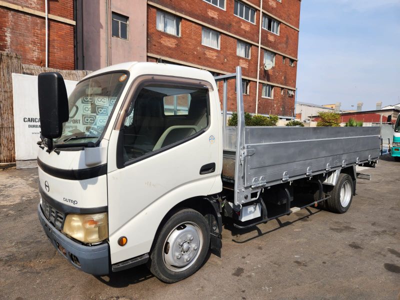  30608  HINO DUTRO  2006  