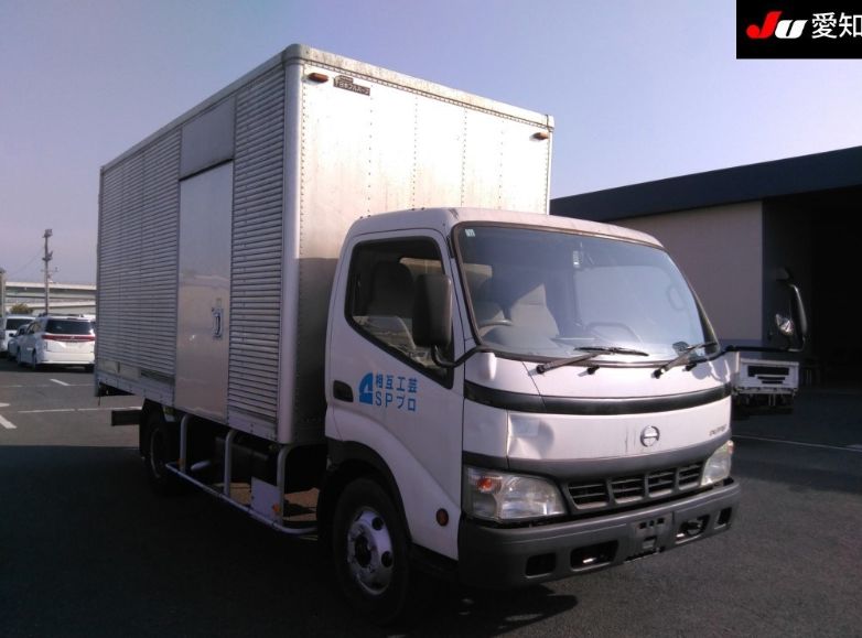  30610  HINO DUTRO  2006 
