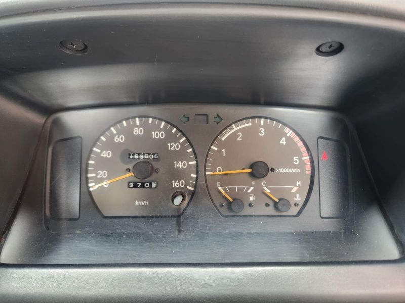  30612  HINO DUTRO TRUCK  1998  