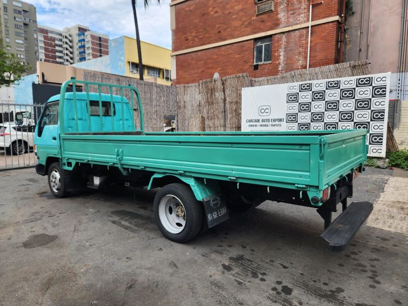  30612  HINO DUTRO TRUCK  1998  