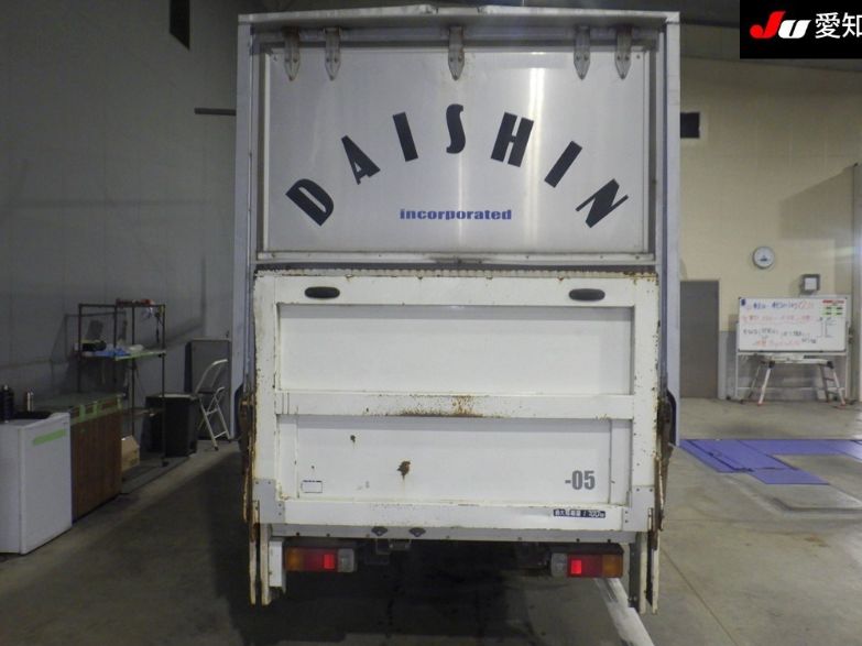  30614  TOYOTA DYNA  2005  