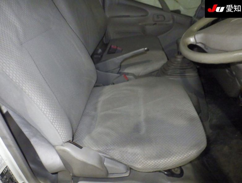  30614  TOYOTA DYNA  2005  