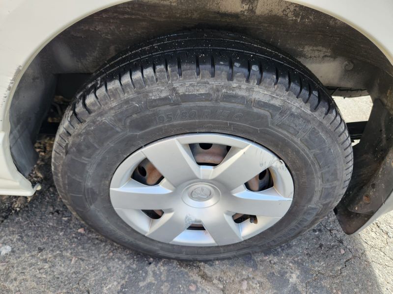  30616  TOYOTA HIACE  2011  