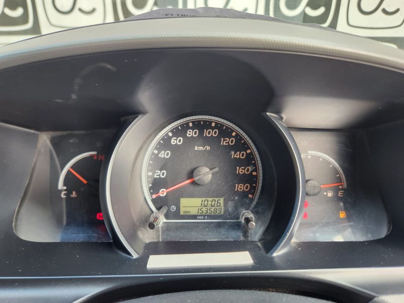  30616  TOYOTA HIACE  2011  