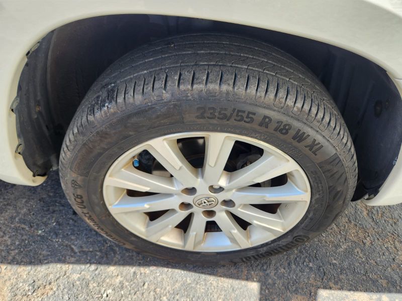  30621  TOYOTA VANGUARD  2012  