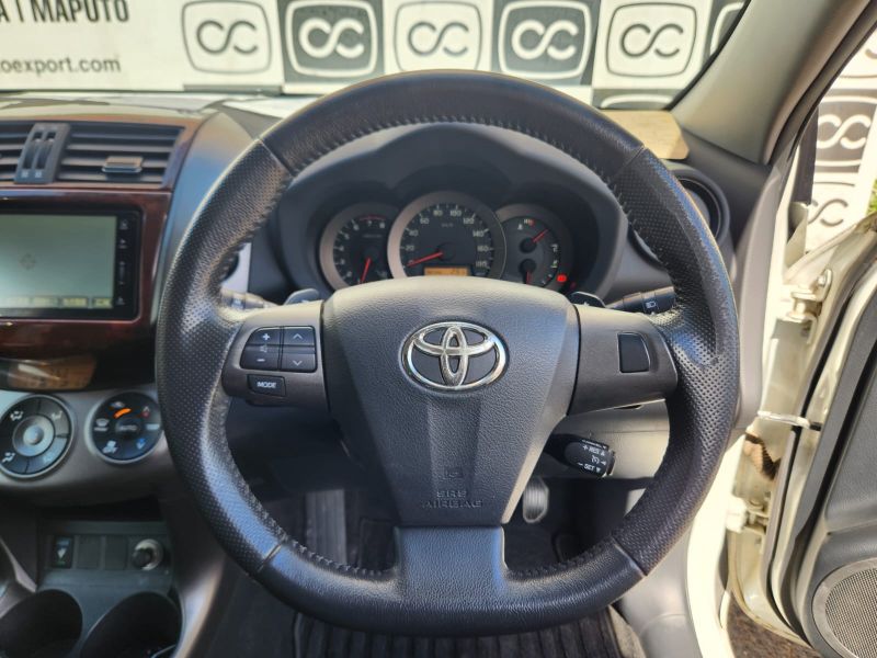  30621  TOYOTA VANGUARD  2012  