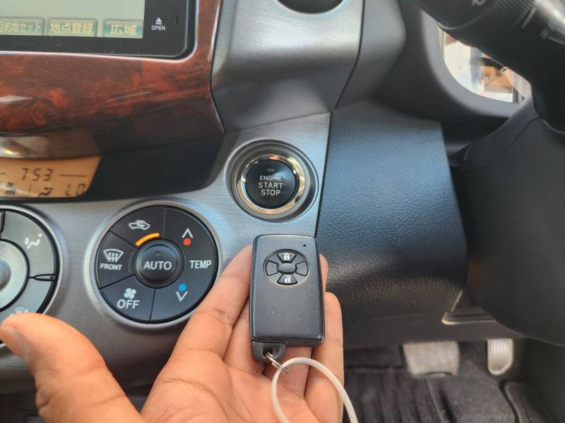  30621  TOYOTA VANGUARD  2012  