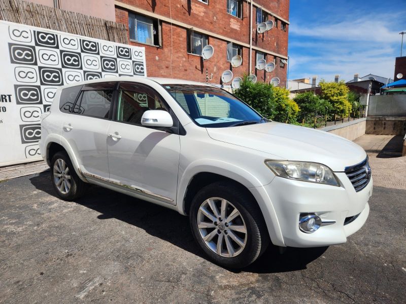  30621  TOYOTA VANGUARD  2012  