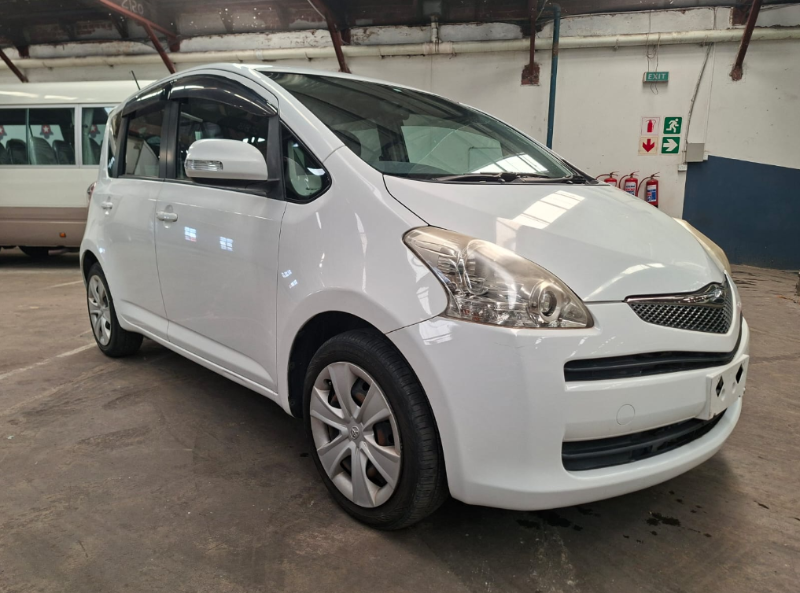  30628  TOYOTA RACTIS  2009  