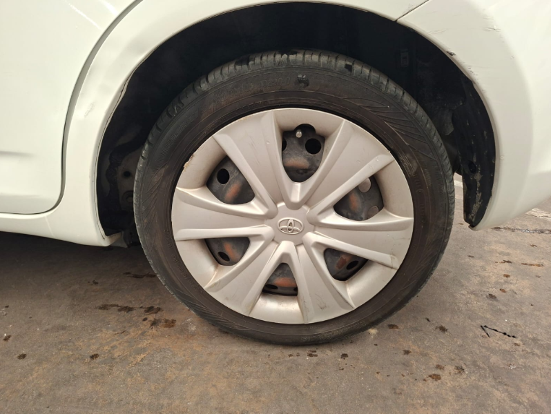  30628  TOYOTA RACTIS  2009  