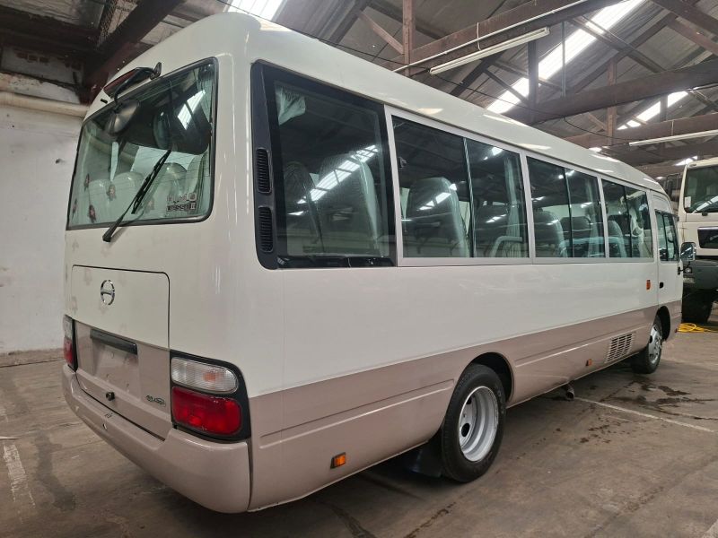  30634  HINO LIESSE BUS  2012  