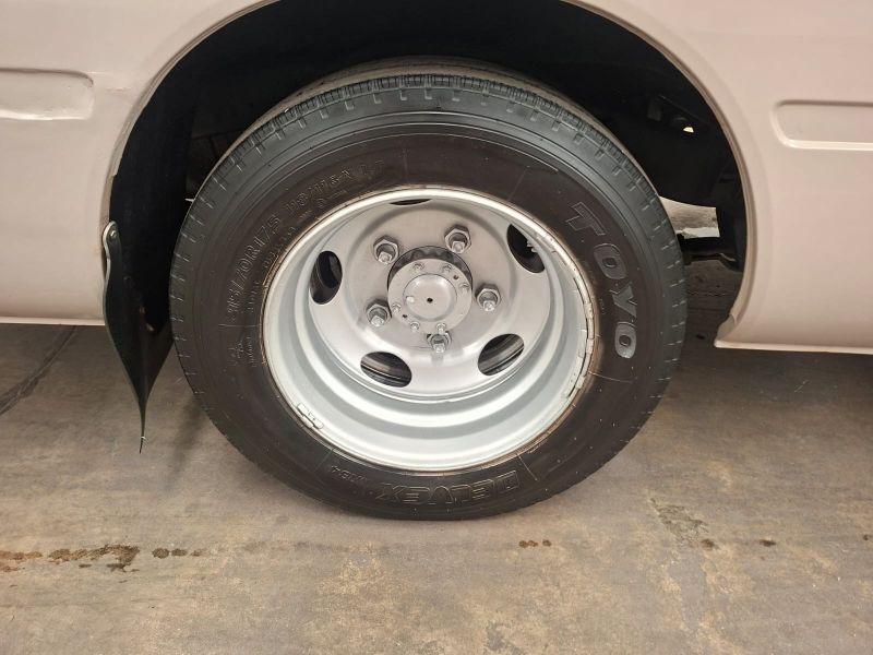  30634  HINO LIESSE BUS  2012  