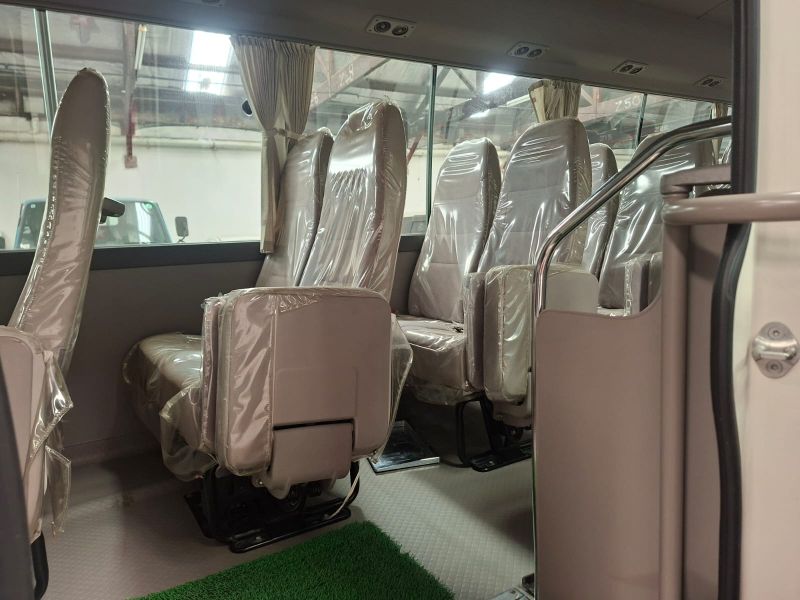  30634  HINO LIESSE BUS  2012  