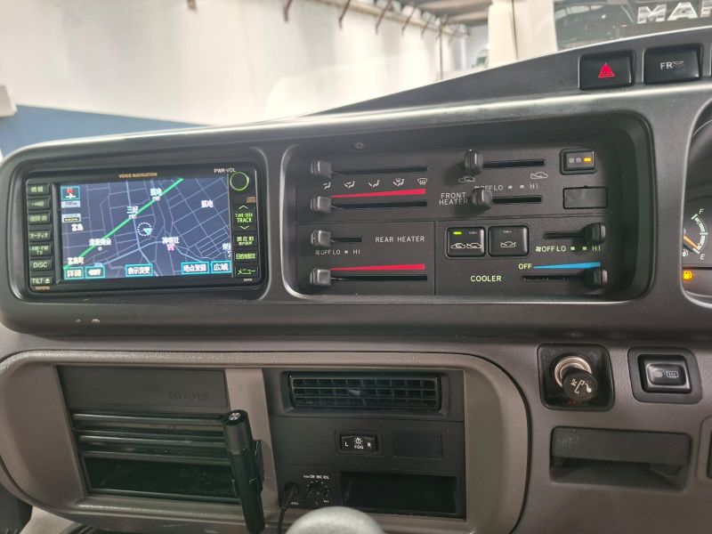  30634  HINO LIESSE BUS  2012  