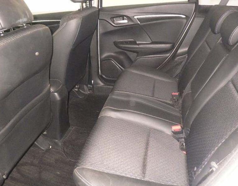  30635  HONDA FIT  2016  