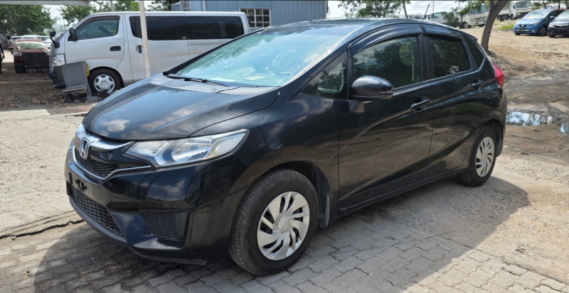  30636  HONDA FIT  2016 