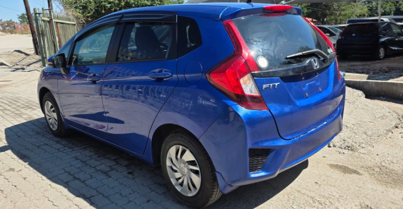  30641  HONDA FIT  2017  