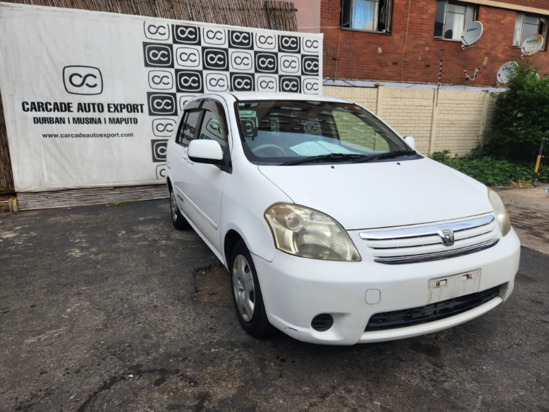  30787 TOYOTA RAUM  2005  