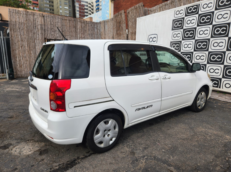  30646  TOYOTA RAUM  2004  