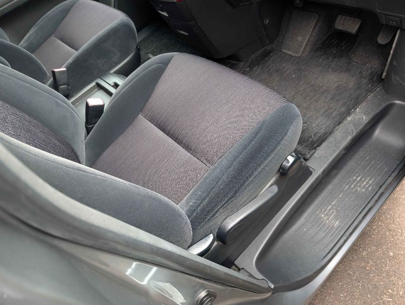  30651  TOYOTA Vellfire  2008  