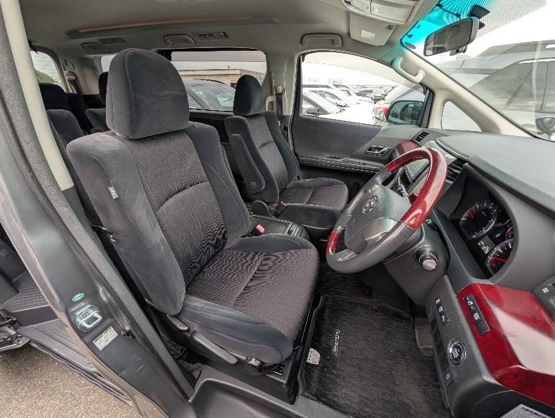  30651  TOYOTA Vellfire  2008  