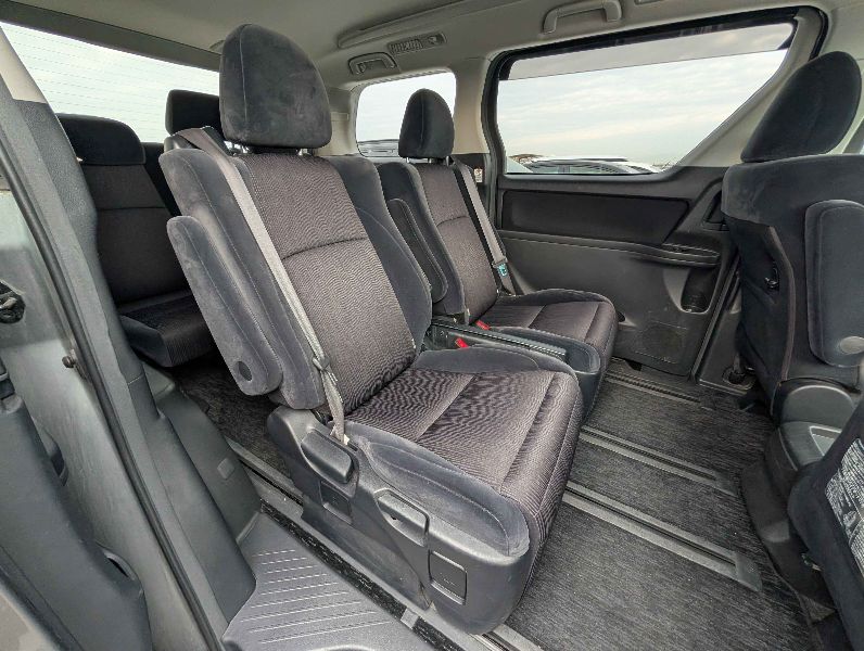  30651  TOYOTA Vellfire  2008  