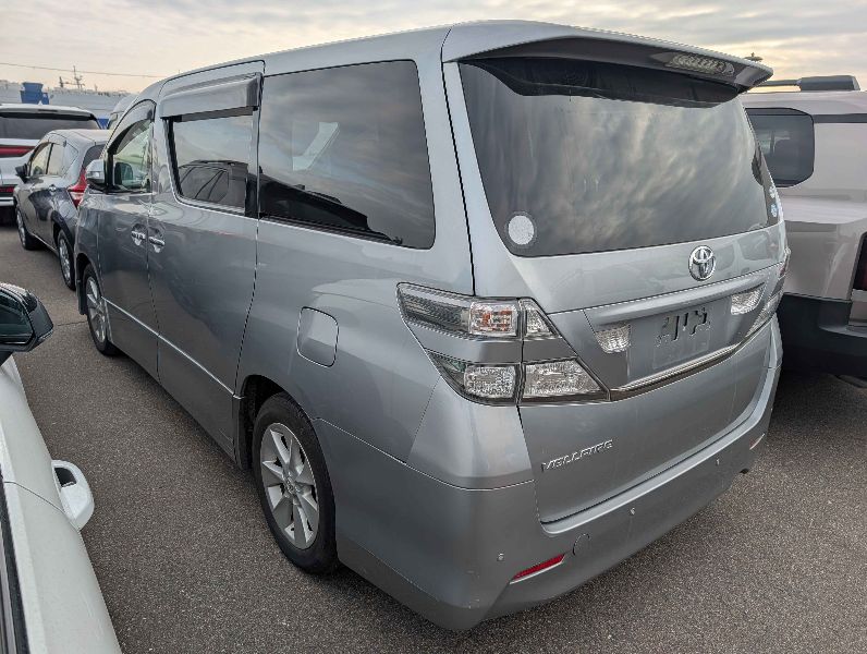  30651  TOYOTA Vellfire  2008  