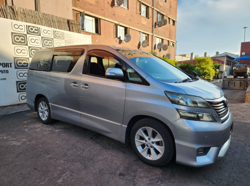  30651  TOYOTA Vellfire  2008  