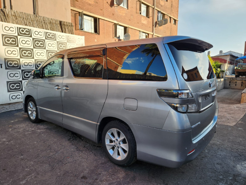 30651  TOYOTA Vellfire  2008  