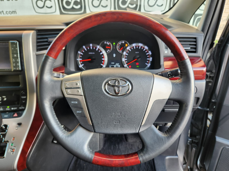  30651  TOYOTA Vellfire  2008  
