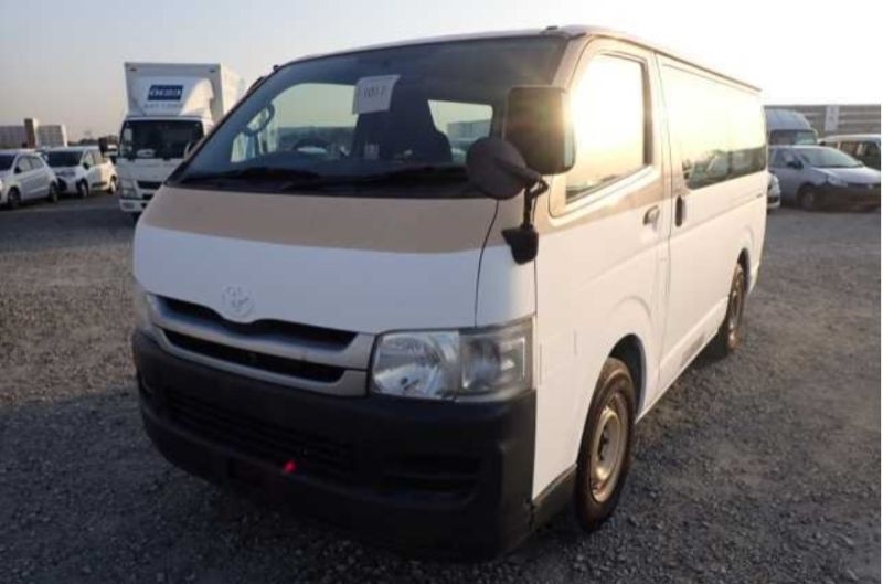  30294 TOYOTA HIACE  2003  