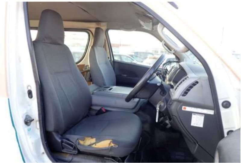  30653  TOYOTA HIACE  2009  