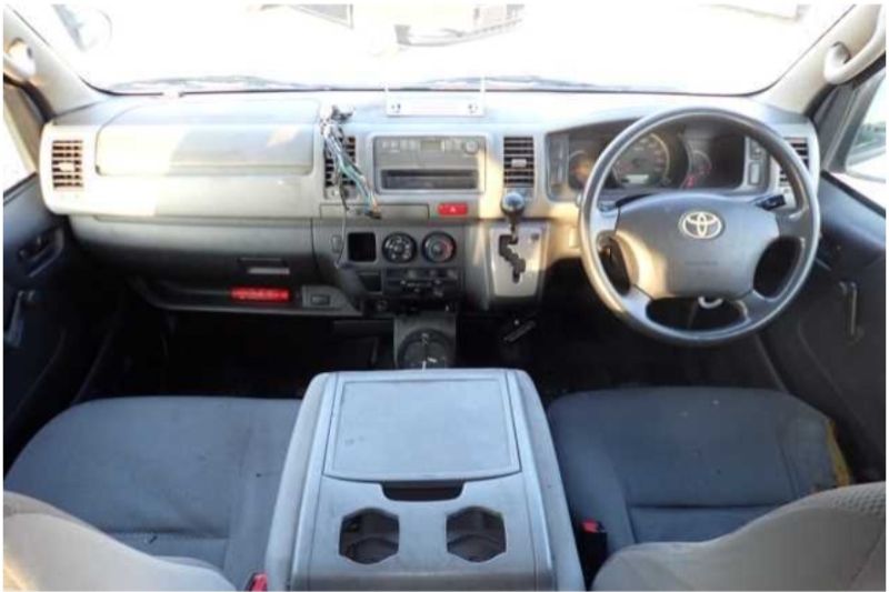  30653  TOYOTA HIACE  2009  