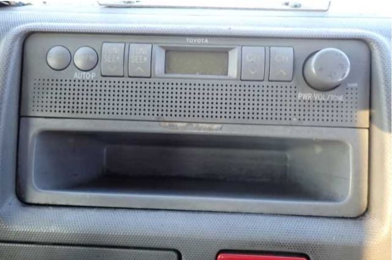  30653  TOYOTA HIACE  2009  