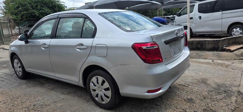  30654  TOYOTA COROLLA AXIO  2017  
