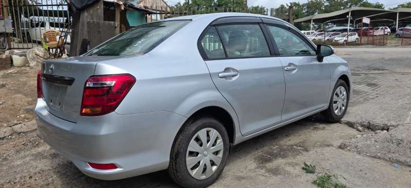  30654  TOYOTA COROLLA AXIO  2017  