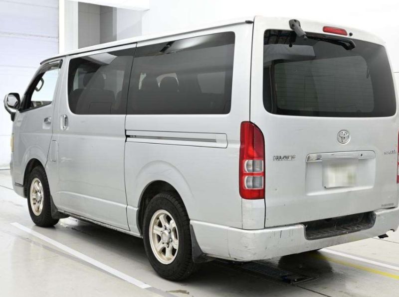  30659  TOYOTA HIACE  2006  