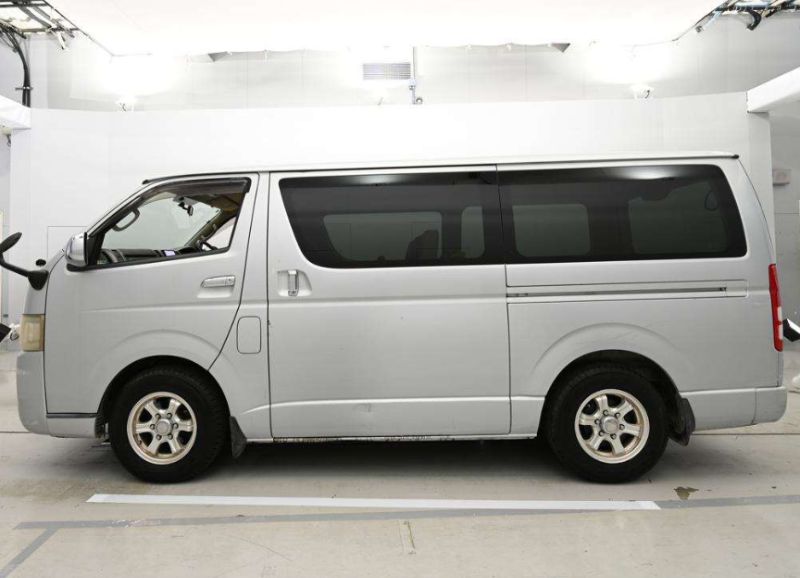  30659  TOYOTA HIACE  2006  