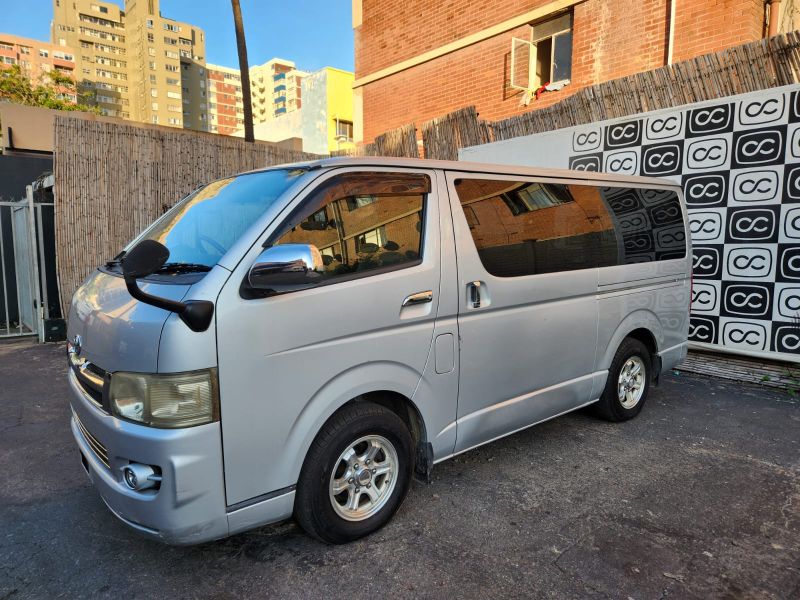  30554 TOYOTA HIACE  2016  